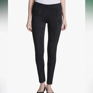 Andrew Marc Women's Black faux suede Pull-On Jeggings Size M Casual